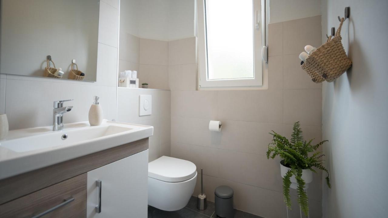 Cozy Apartment, 10 Minutes Walking Distance From The Old Town Kotor Zewnętrze zdjęcie
